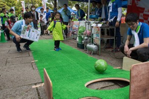 booth_02_180415_144