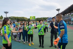 high_touch_180506_233