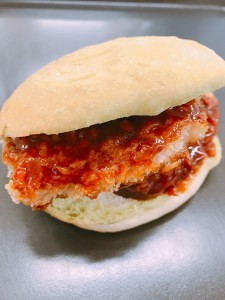 35_sunmesseshinwa_midorinokatsuburger