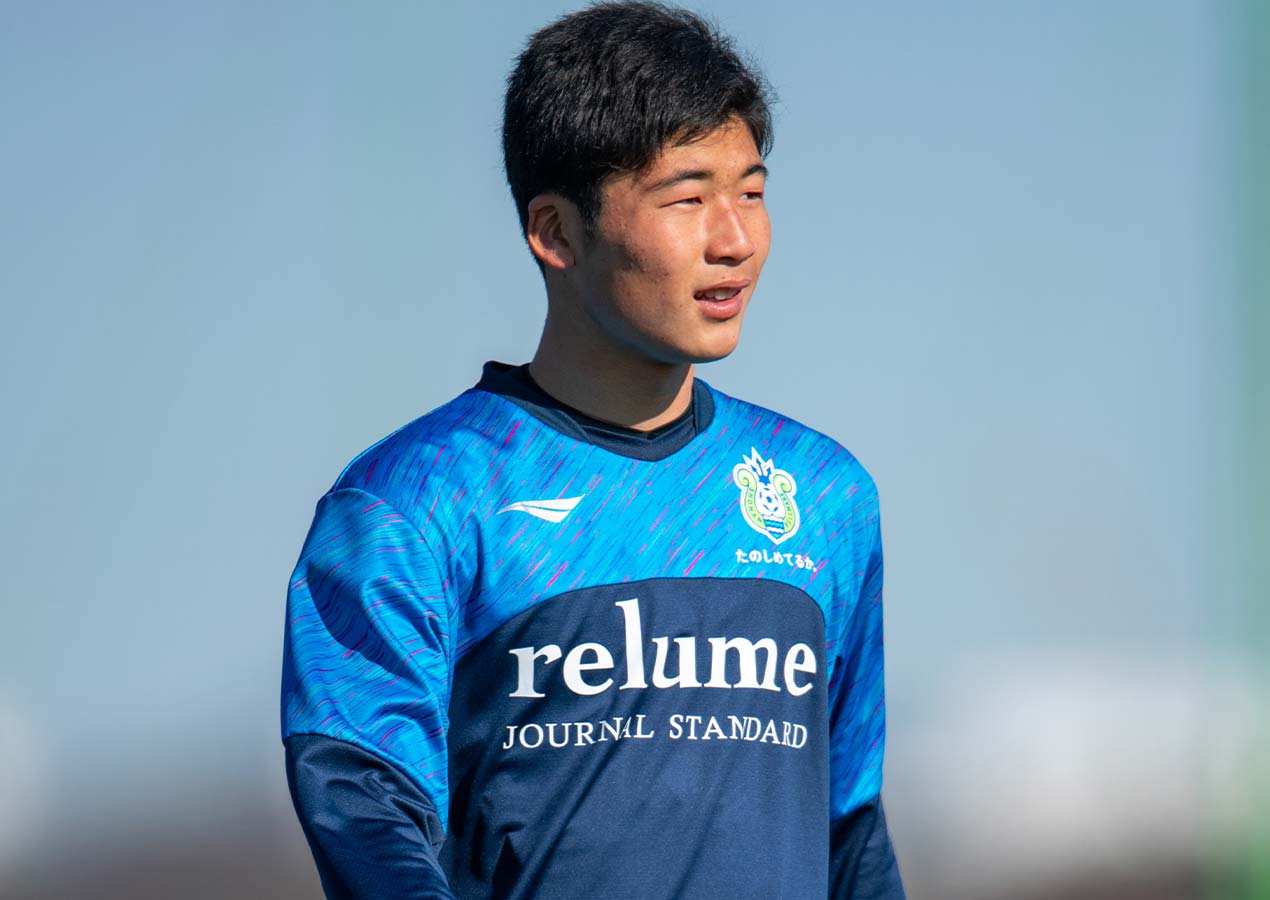 ONLYONESTORY] 29FW 鈴木 章斗 « 湘南ベルマーレ公式サイト