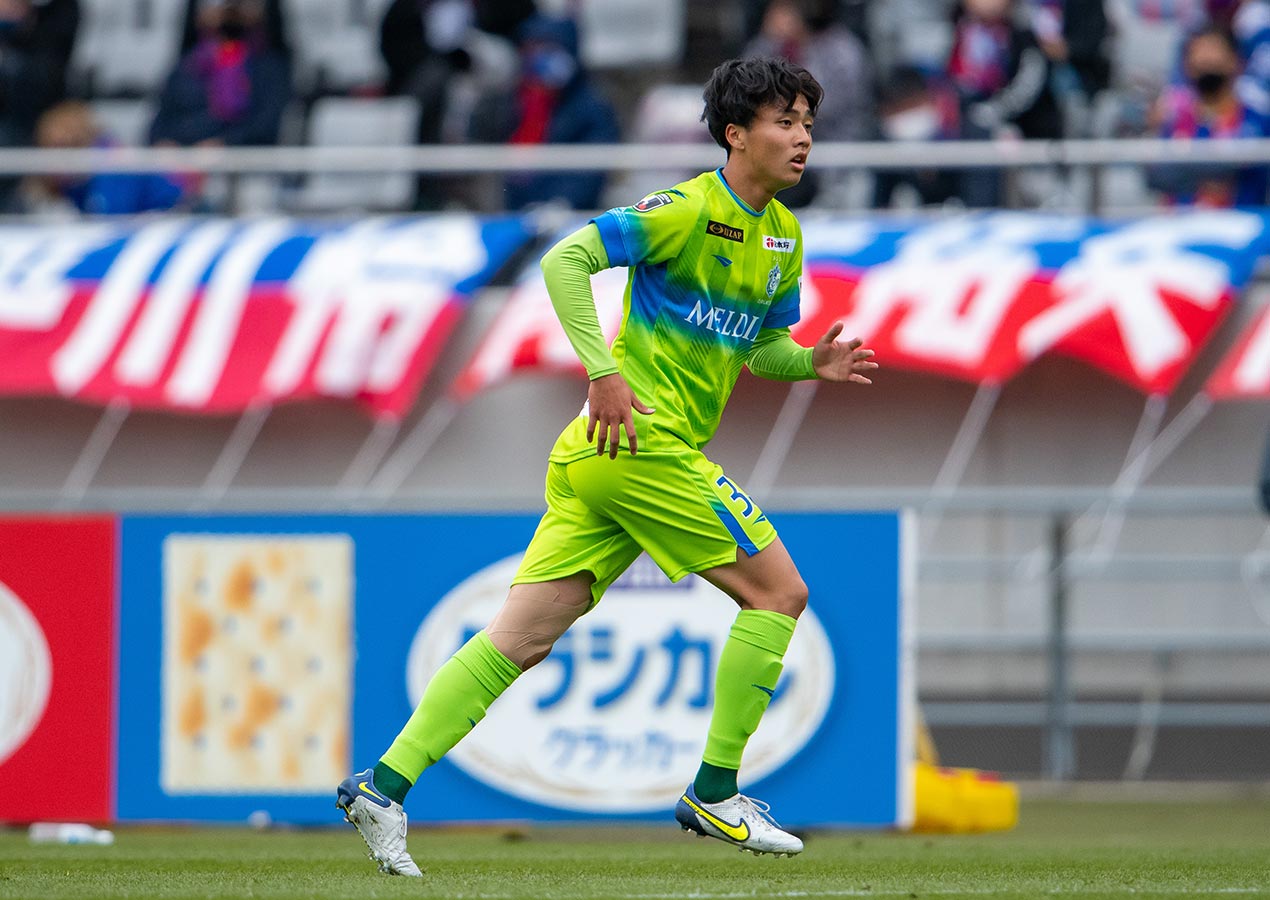 湘南ベルマーレ　ユニフォーム　松村晟怜 この度、松村晟怜選手と2025シーズンの契約を更新しました